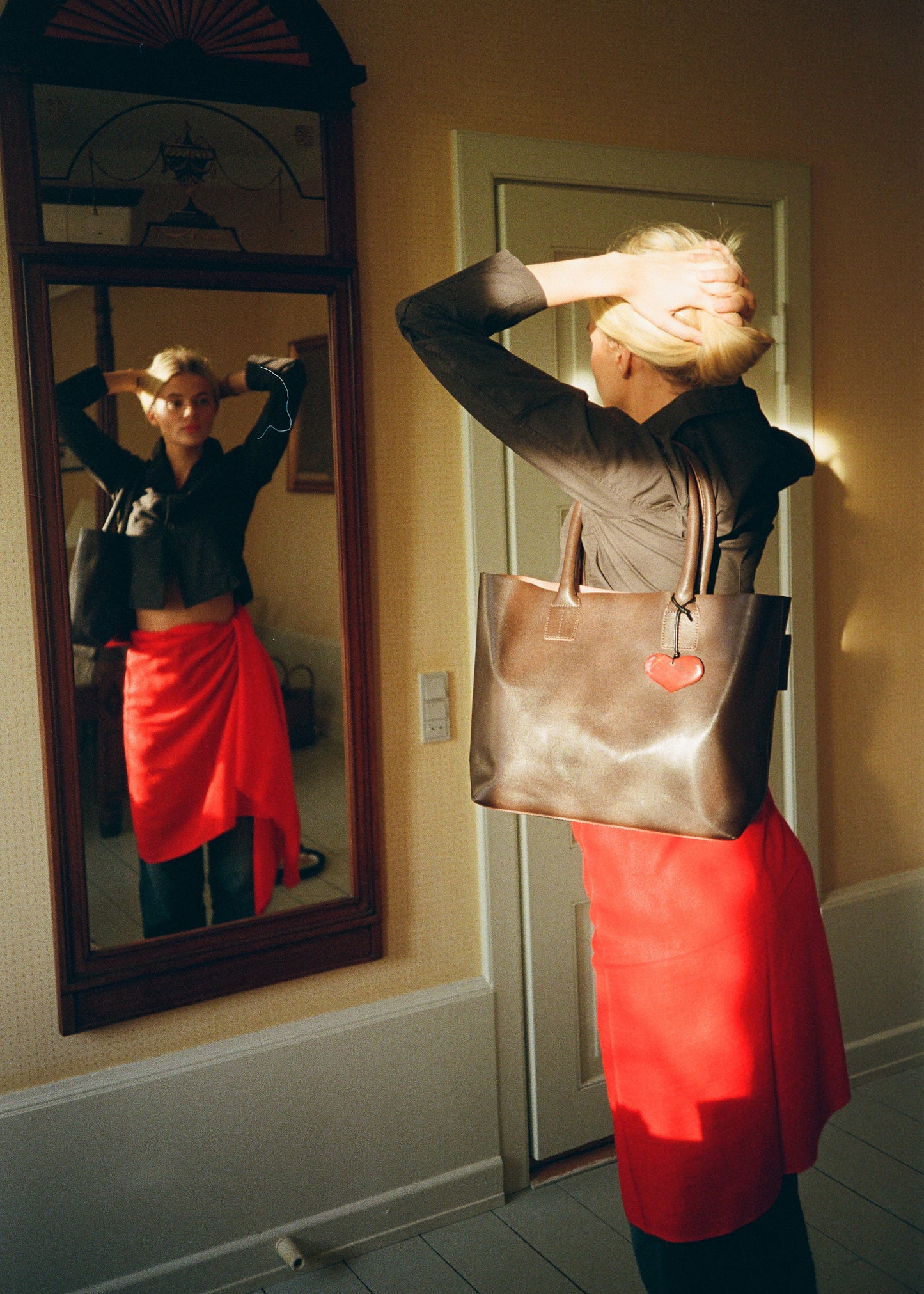 PRE-ORDER: Dorthy Bag, Chocolate