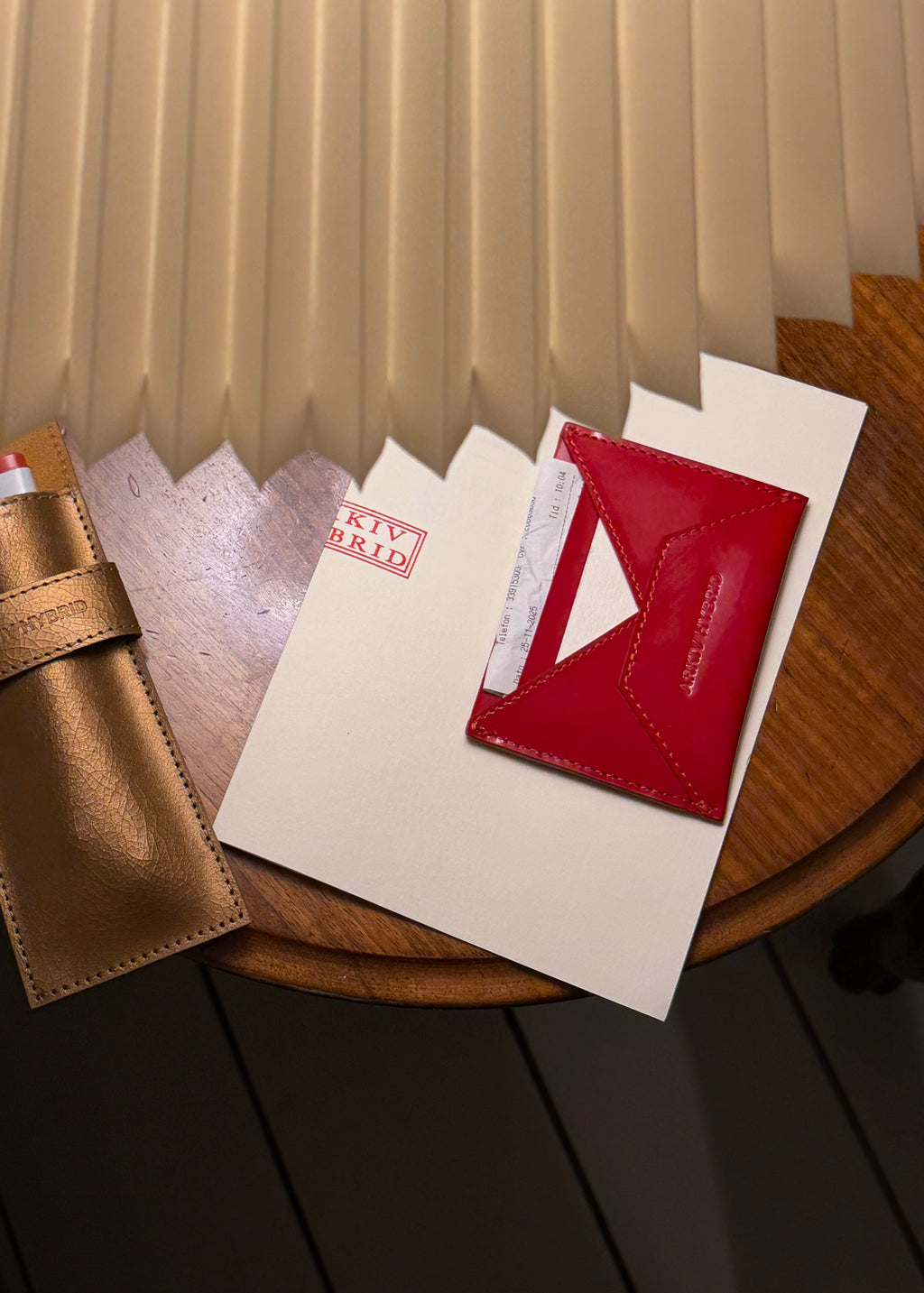 Poul Cardholder, Patent Red